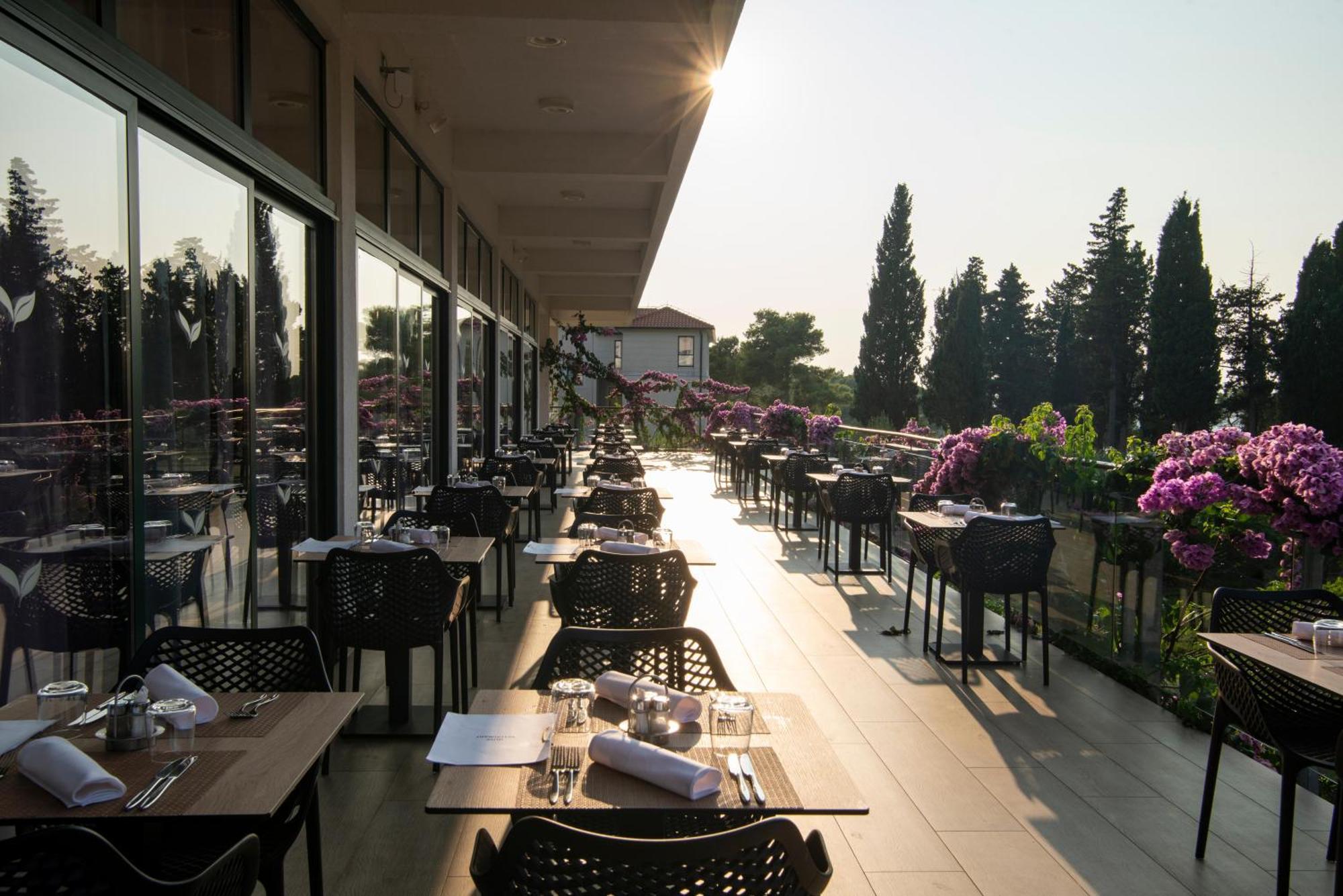 סופטאר Aminess Vival Velaris Resort מראה חיצוני תמונה