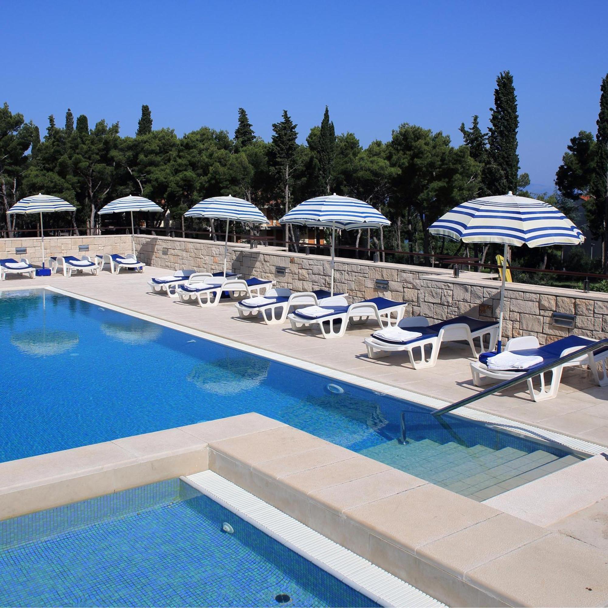 סופטאר Aminess Vival Velaris Resort מראה חיצוני תמונה