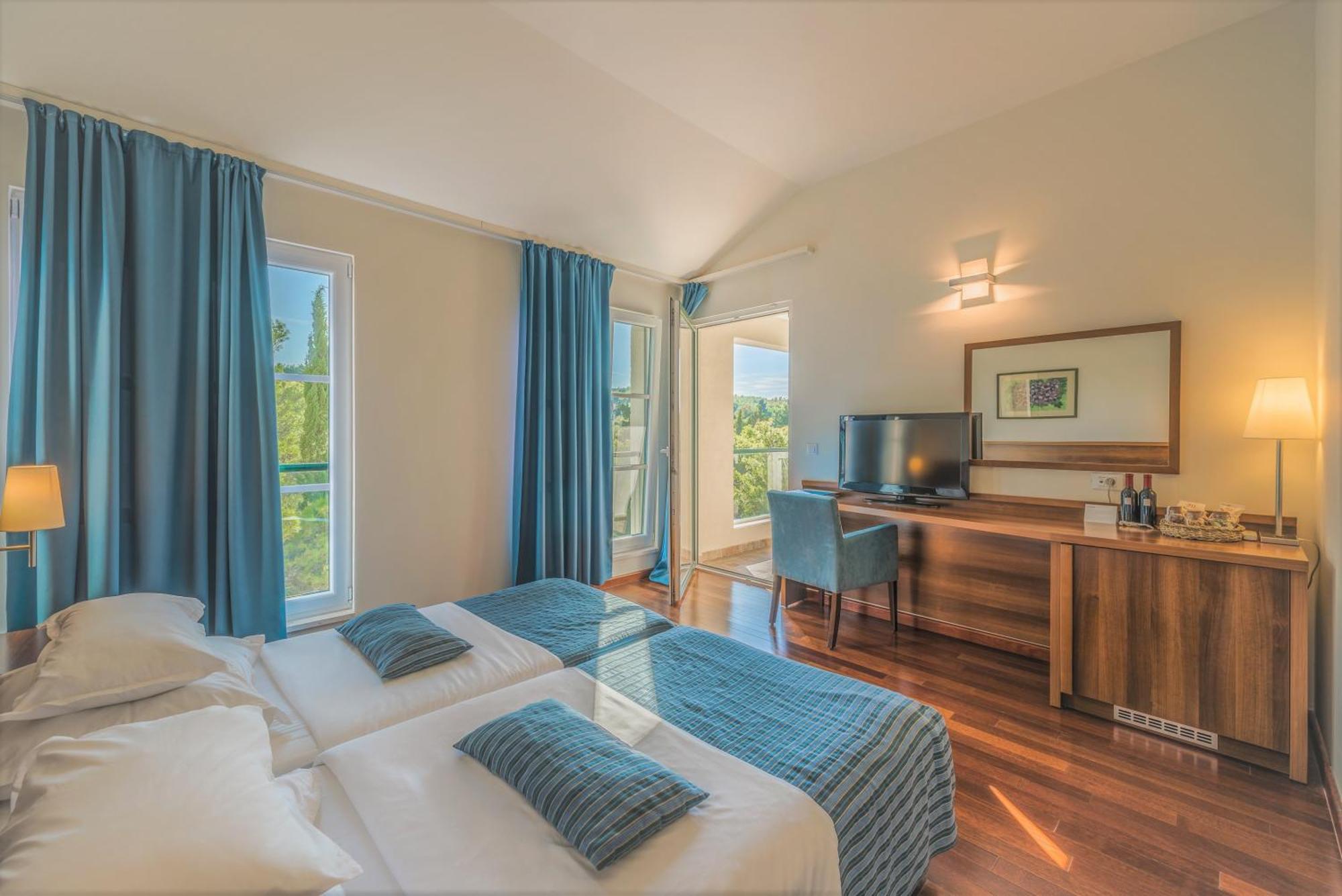 סופטאר Aminess Vival Velaris Resort מראה חיצוני תמונה